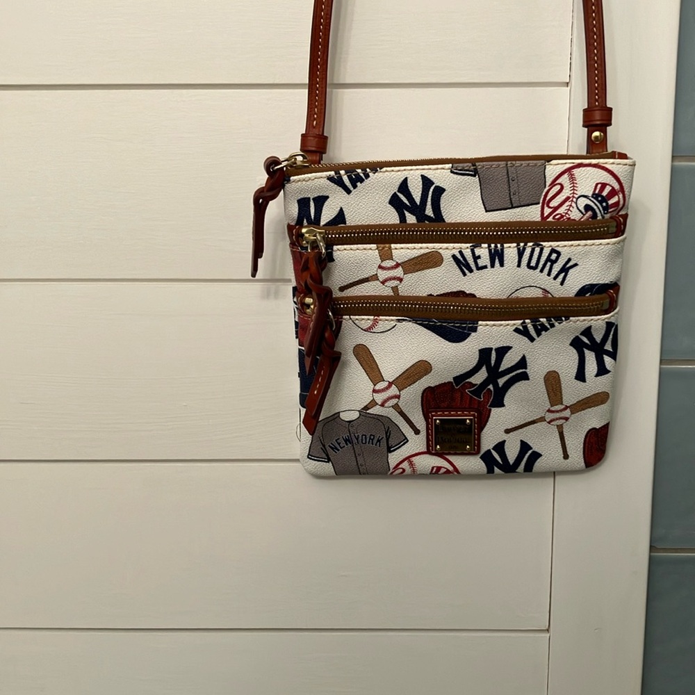 New York Yankees Cross body bag by Dooney & Bourke